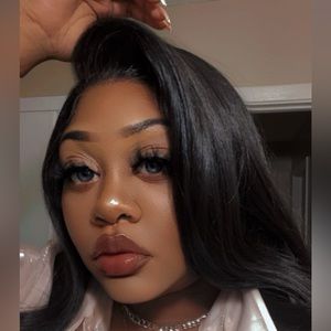 Meet your Posher, Amber